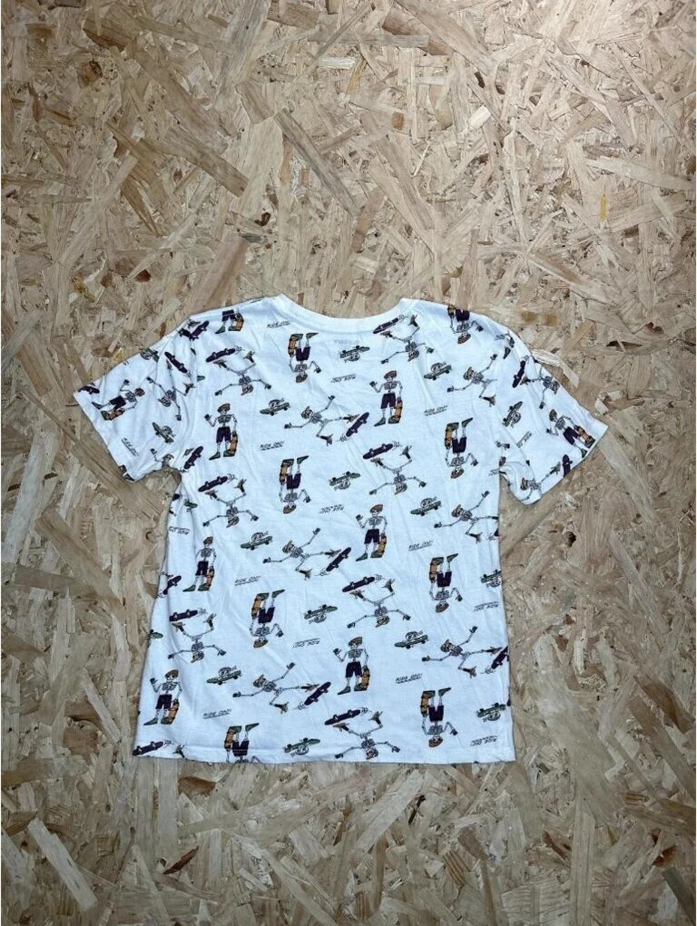 Old Navy Boys Softest Tee XL 14-16 White Skeleton Skateboard Graphic T-Shirt